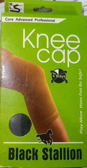 KNEE CAP 4 WAY STALLION (PACK OF 2)MRP 250 RACK D1