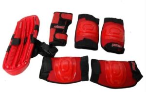 __SKATING SAFETY SET MEDIUM MRP RS 450 (RACK C6)