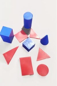 PLASTIC SHAPES SET MRP RS 400 (RACK G2L3)