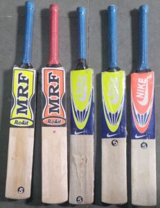 ////CRICKET WOODEN BAT NO 5 MRP RS 500