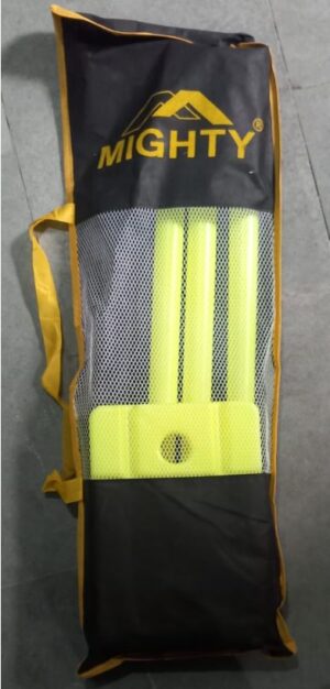 WICKET SET PLASTIC MRP RS 425 RACK C4