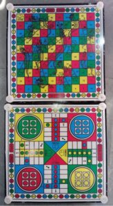 __LUDO BOARD WITH COIN MRP RS 300 RACK D4