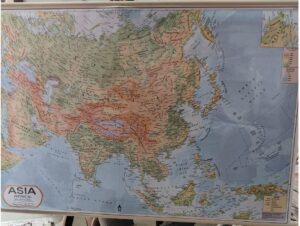 LAMINATED CHART ASIA PHYSICAL ENGLISH MRP RS 150