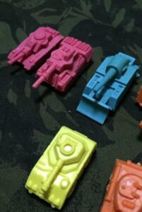 __ TOYS TANK MRP 15 RACK A3