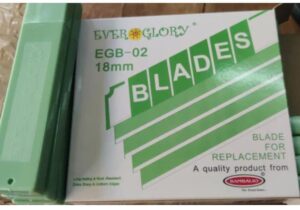 CUTTER BLADE BIG 18MM ( EVER GLORY) MRP 50 RACK G2L2