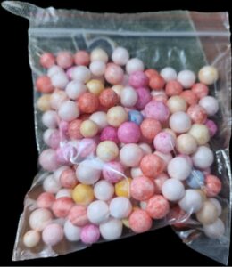 __SMALL COLORFUL THERMOCOL BALLS PKT MRP RS 10 (RACK C1)