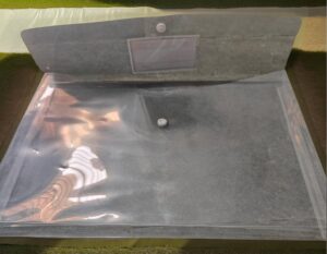 TRIO BUTTON BAG EXPANDABLE SIDES MRP RS 40 G2L4